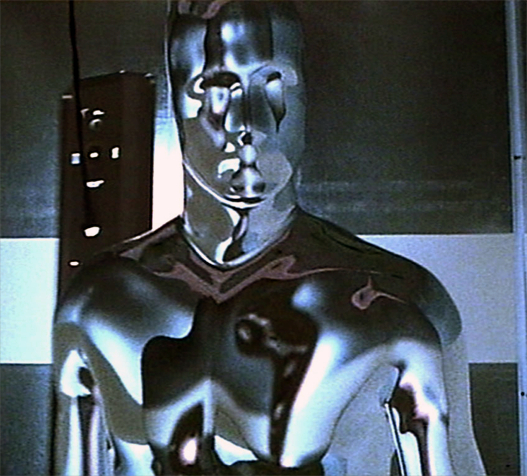 The T-1000 in its default (metalic) form.